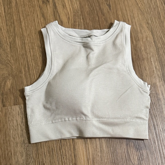 Pink and Gray Ribbed Workout Tops - Picture 4 of 5